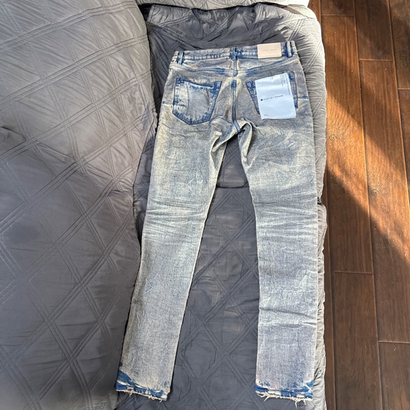 Jeans - Picture 2 of 3